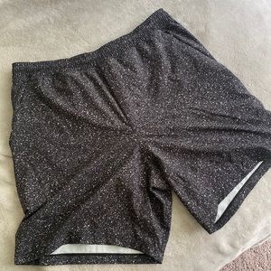 Men’s Lululemon 7in Core Short (lined)